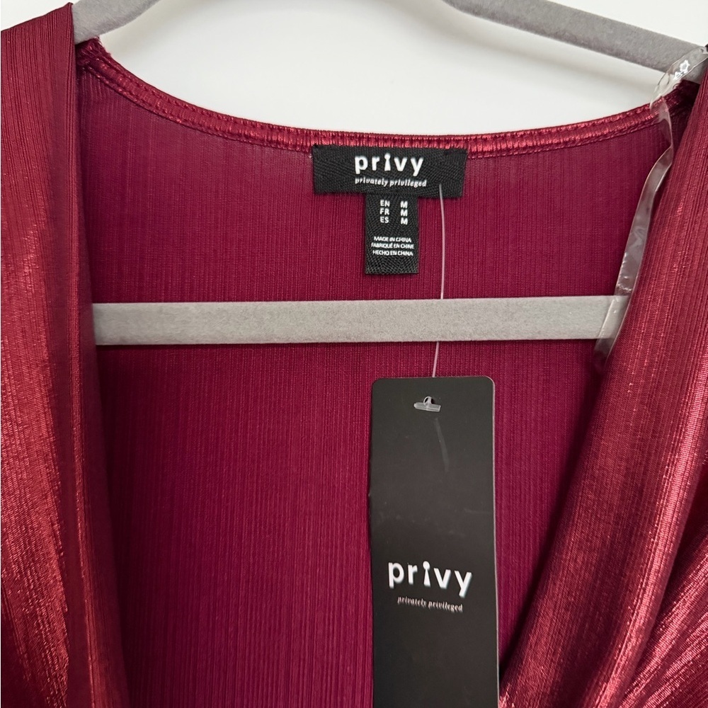 Privy Shimmering‎ Red Knot Crop Top - Picture 6 of 9